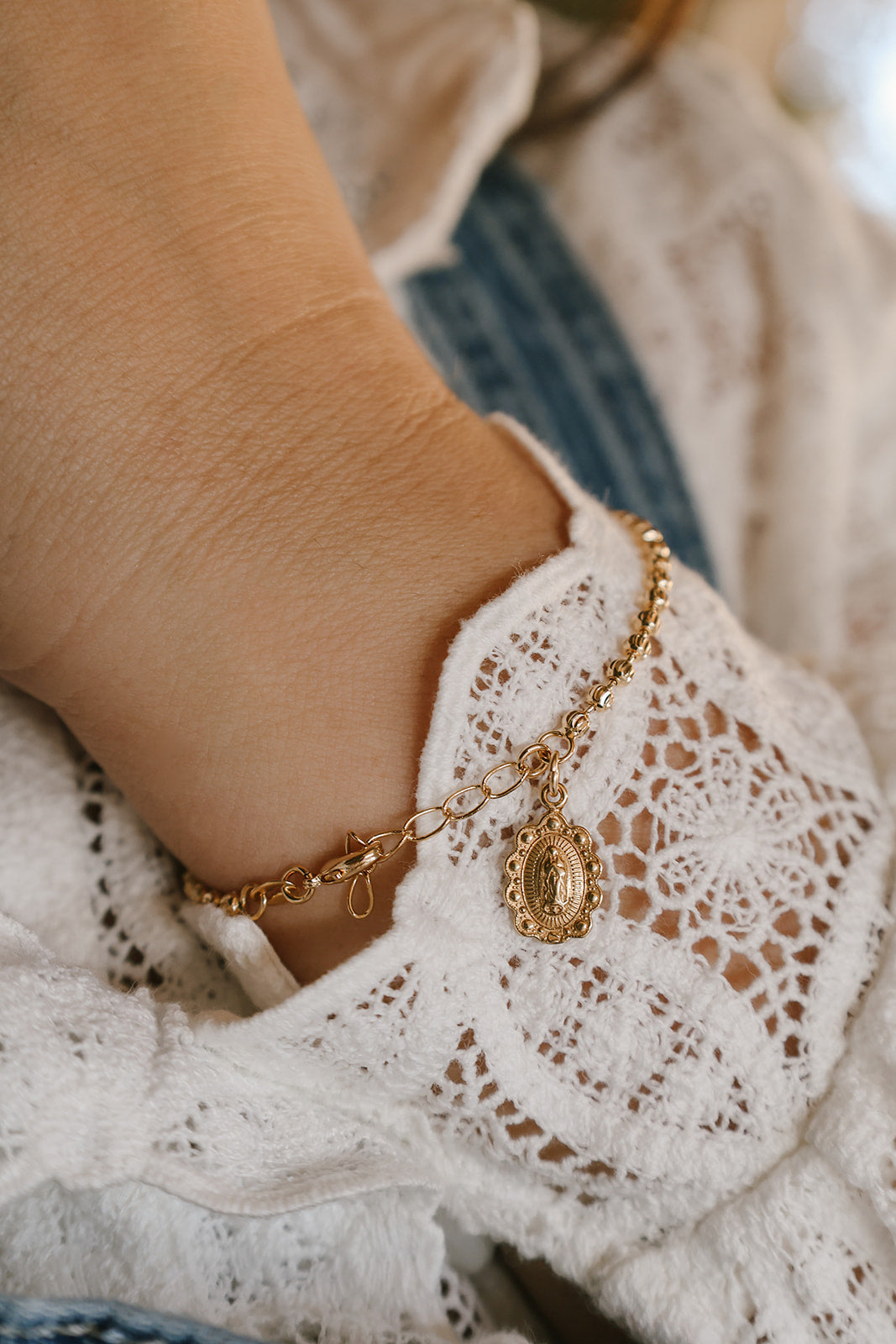 Our Lady of Guadalupe Scalloped Bracelet