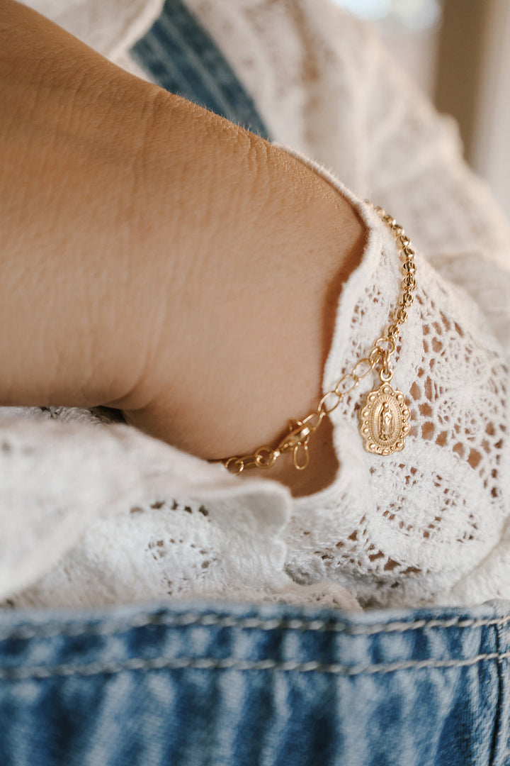 Our Lady of Guadalupe Scalloped Bracelet